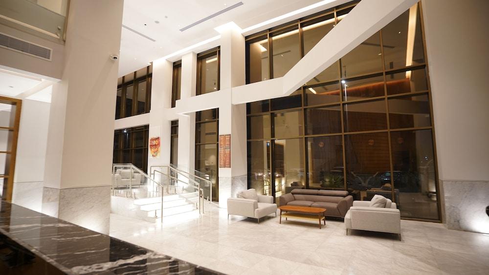 Jasmine Garden Hotel