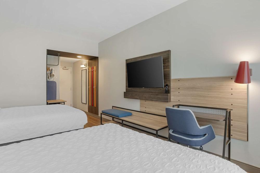 Tru by Hilton Gastonia