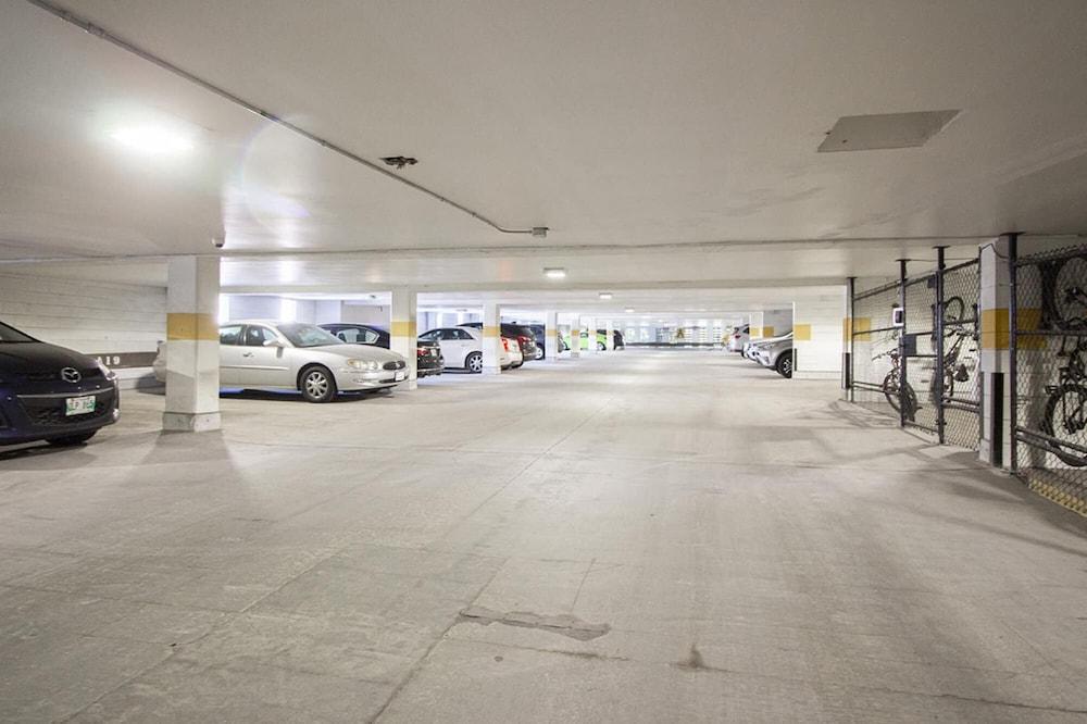 Luxury One Bedroom Suite