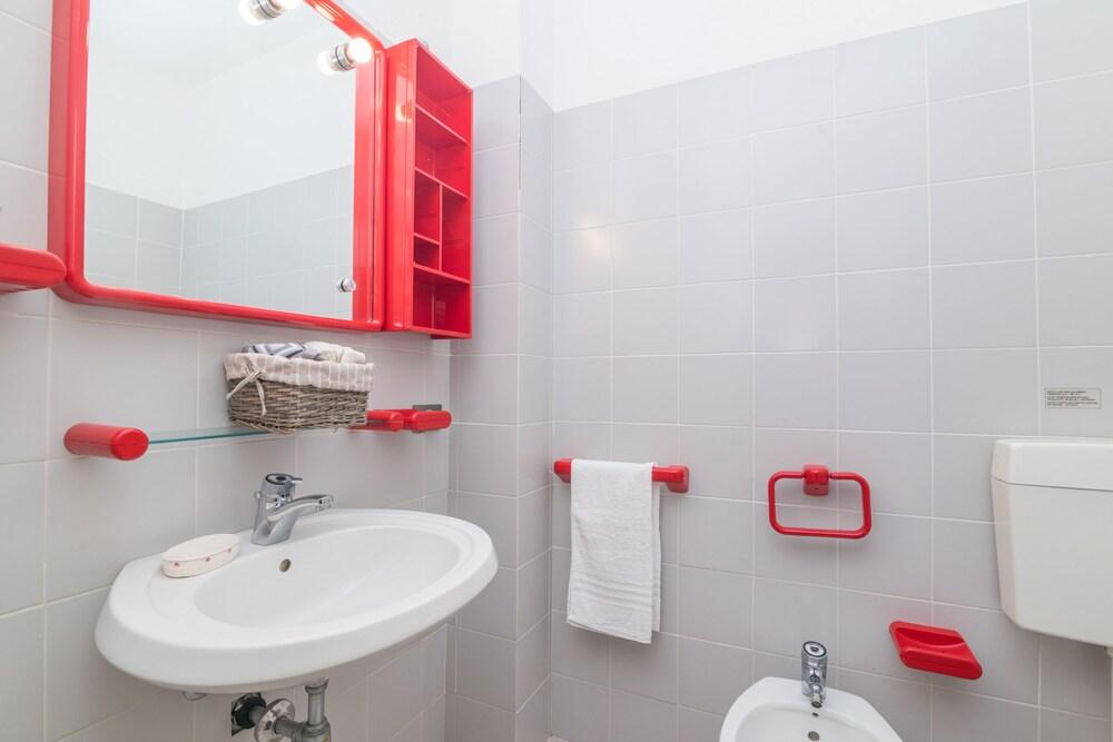 I Fari D220 600mt From The Beach