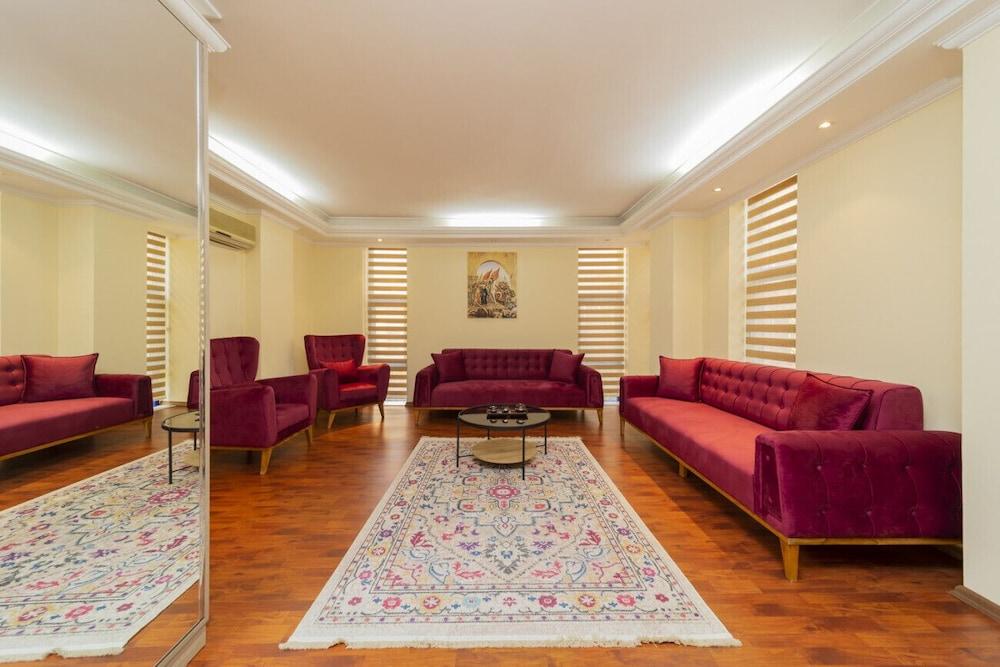 Lovely Flat Next to Markantalya Mall