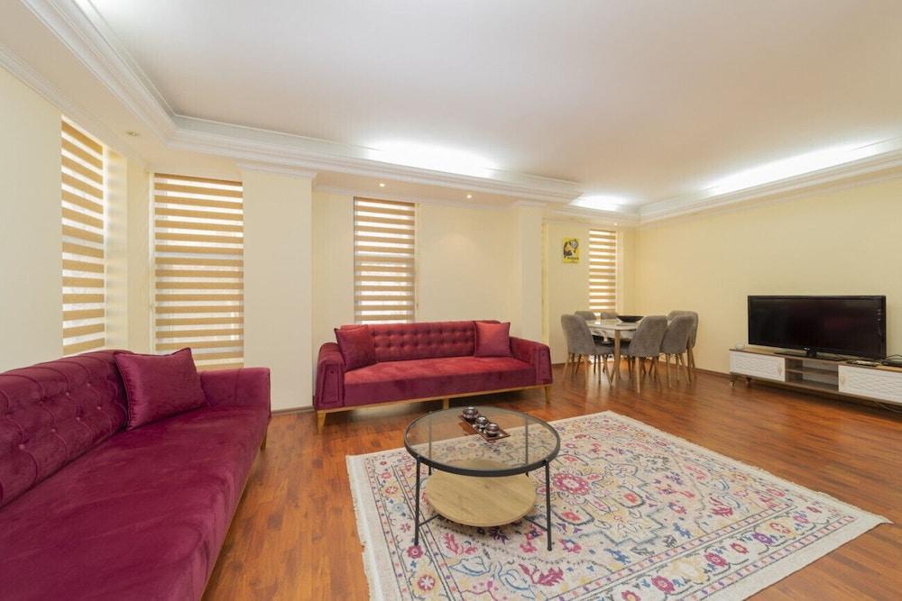 Lovely Flat Next to Markantalya Mall