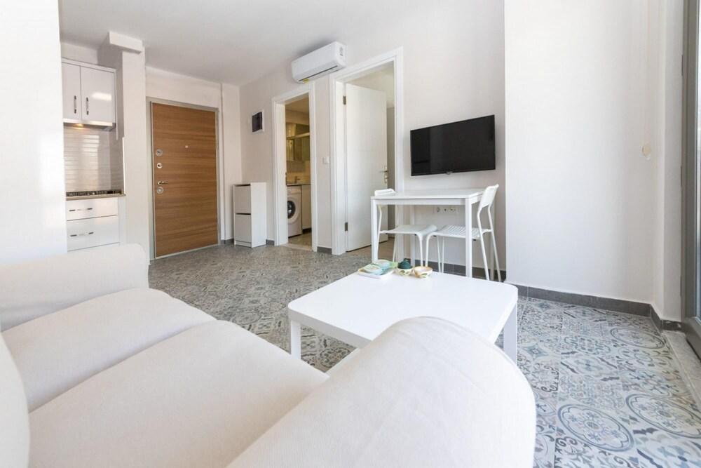 Convenient Flat With Central Location in Mugla