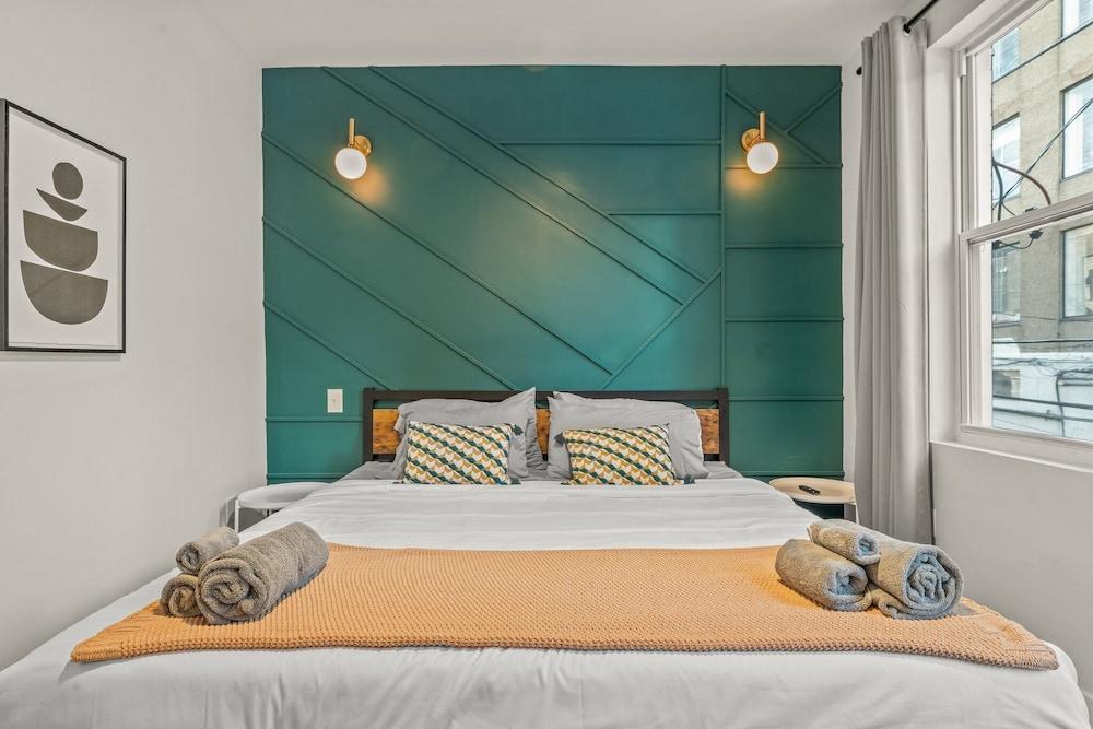 Trendy & Cozy Fishtown Game Room