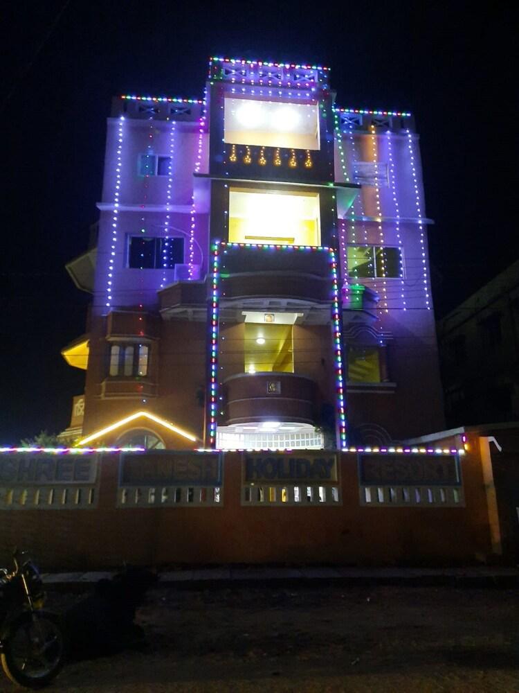 Goroomgo Shree Ganesh Holiday Resort Puri