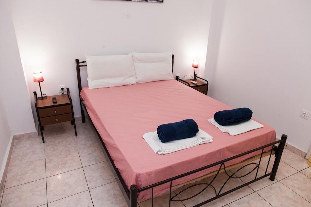 Cozy apartment in Pireas