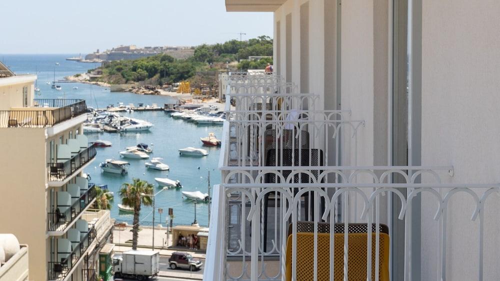 Alavits Hotel by ST Hotels