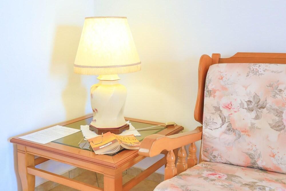 Alexandra Bay Front in