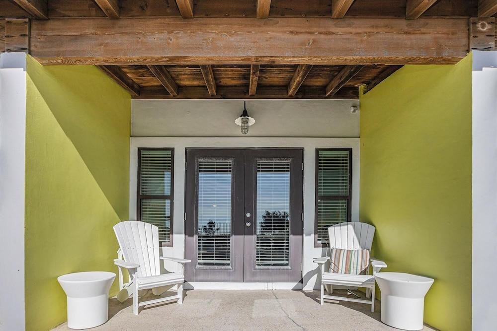 Condo di Cocco 3-oceanfront Dog Friendly w Pool