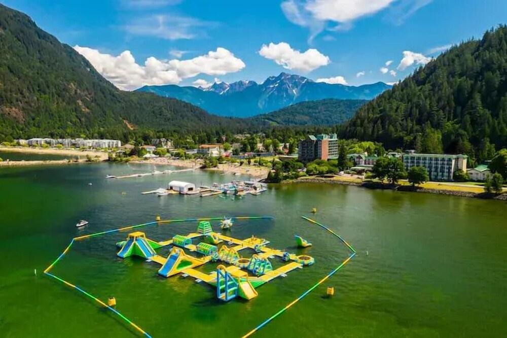 Mountain View Spa Retreat