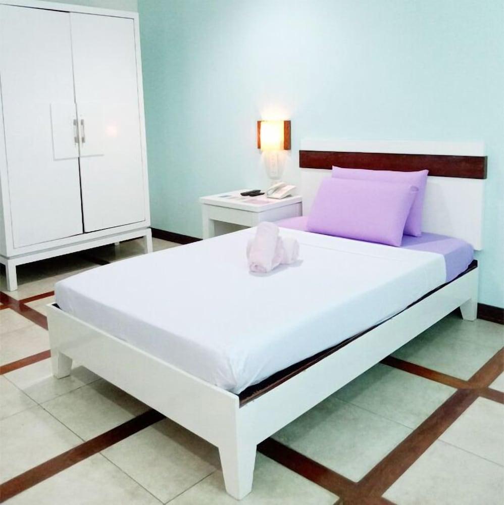 The Inns Bacolod by The Oriental