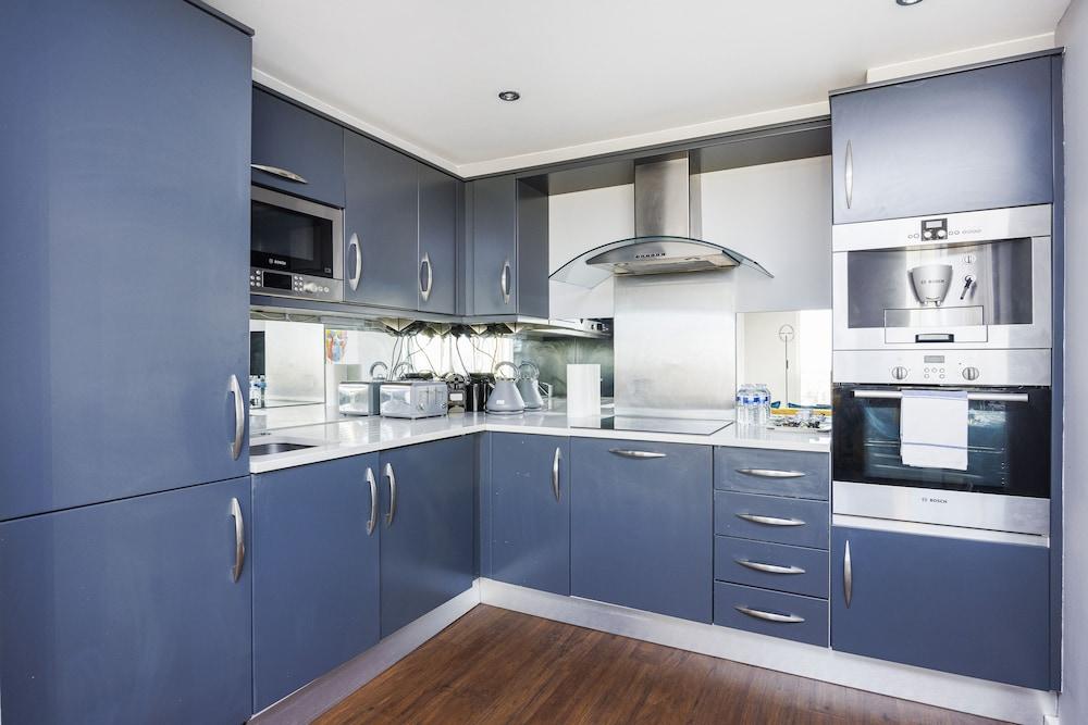 Daimee's Place 2 Bed and 2 Bath Property