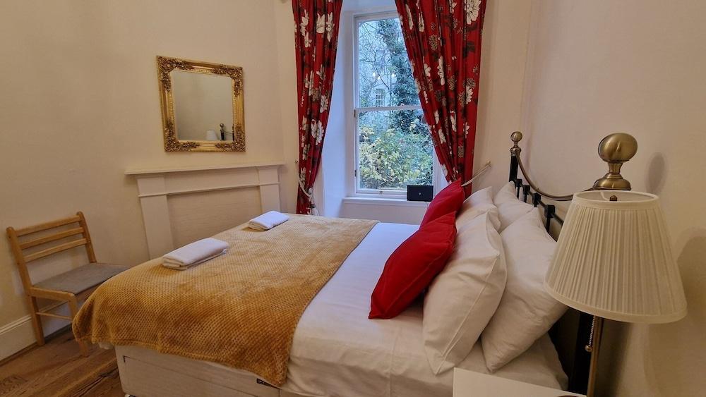 Georgian Two Bedroom Apartment