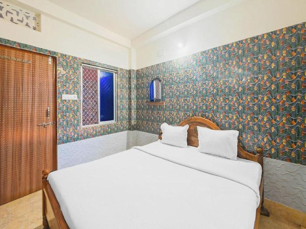 Goroomgo Ray Home Stay Puri