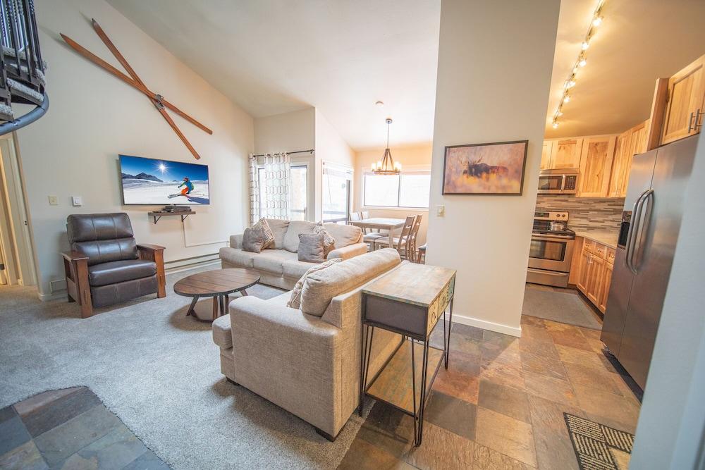 Flying Dutchman 1106