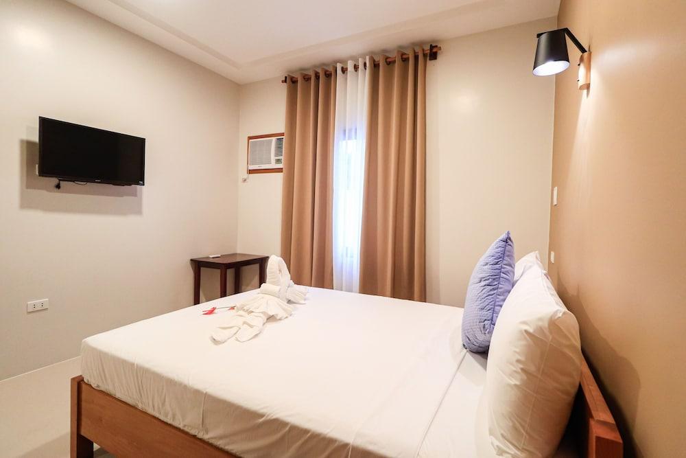 Josefina's Tourist Inn