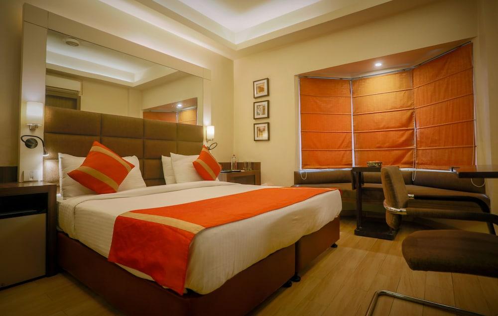 ARIF CASTLES LUCKNOW