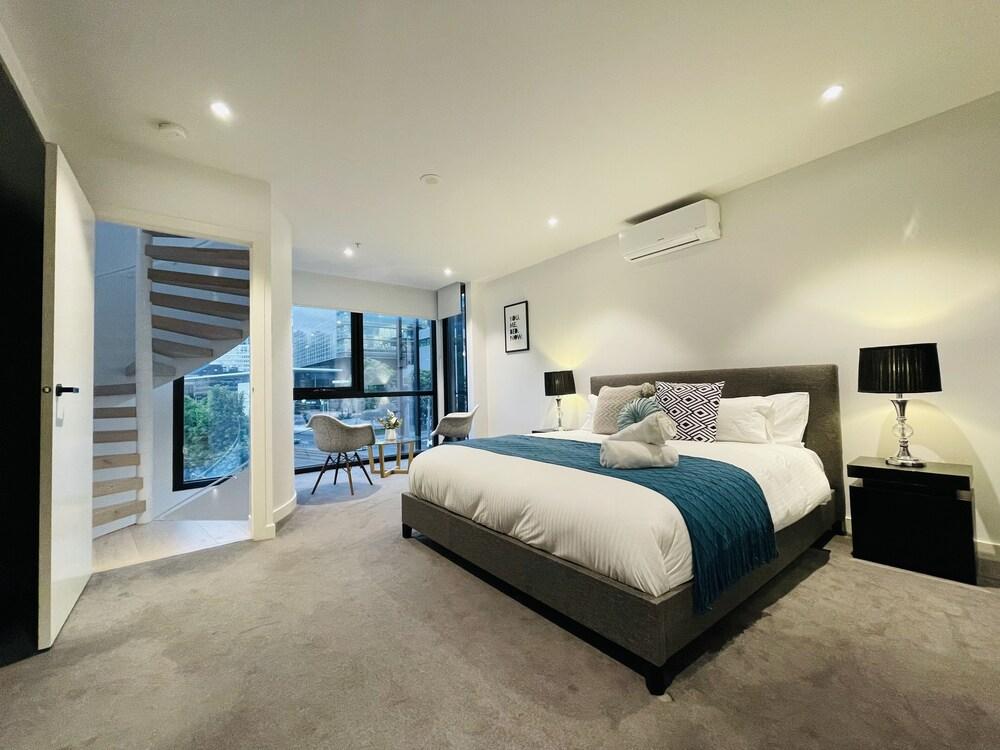 Mega Style Apartments Fitzpatrick