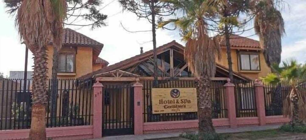 Hotel & Spa Cordillera Suite