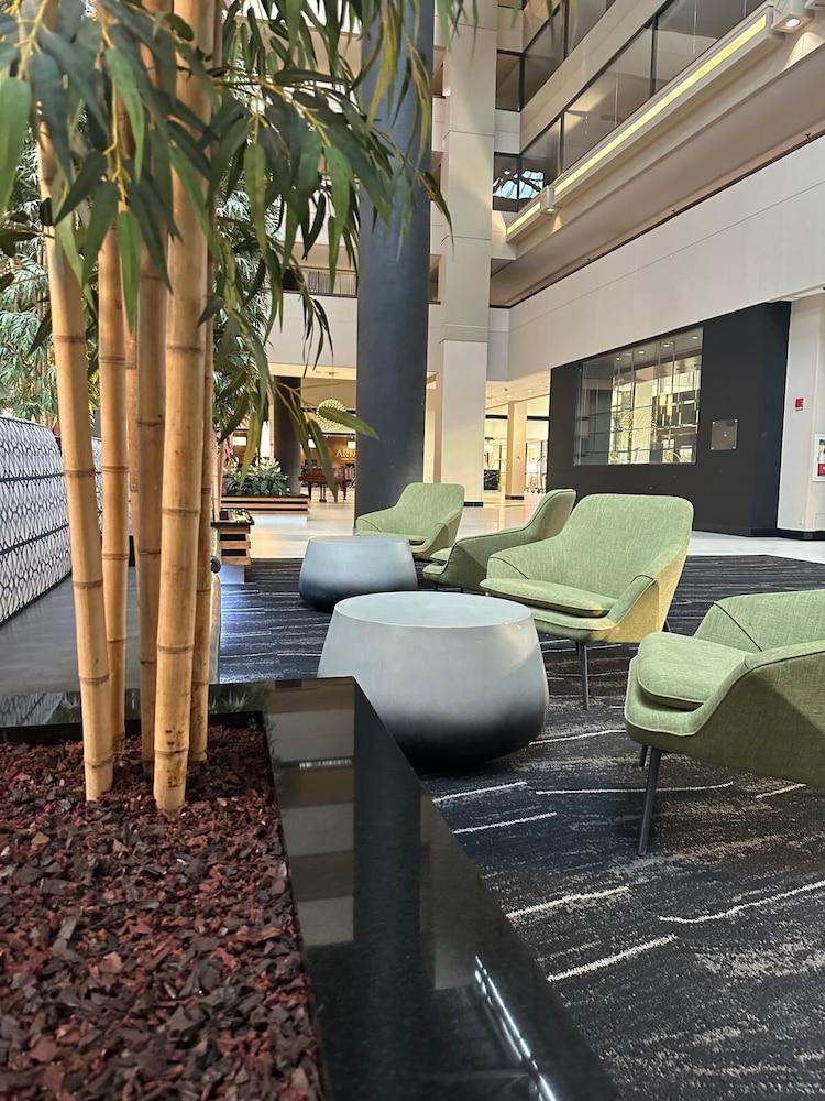 The Armon Stamford Hotel & Conference