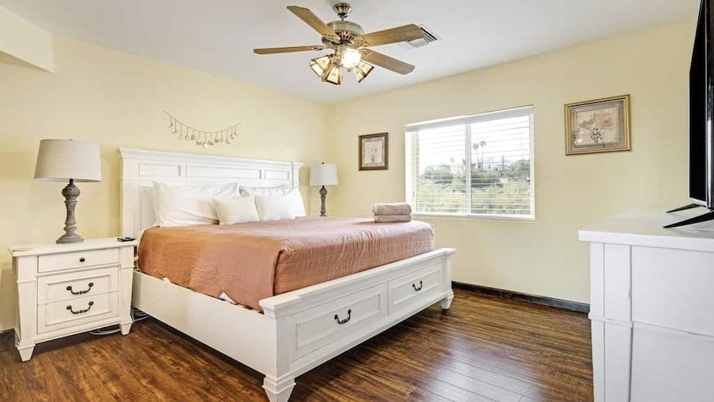 Fountain Hiils 4 Bdrm W/breathtaking Views & Pool!