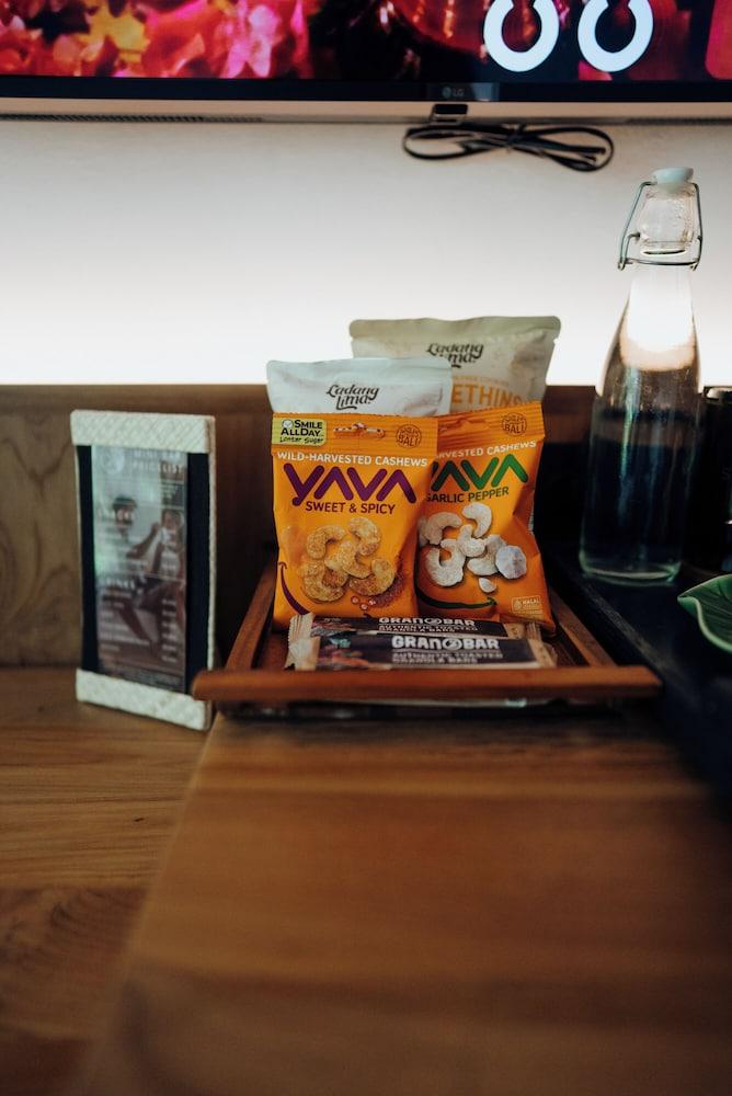 Deep Roots Dive & Yoga Resort