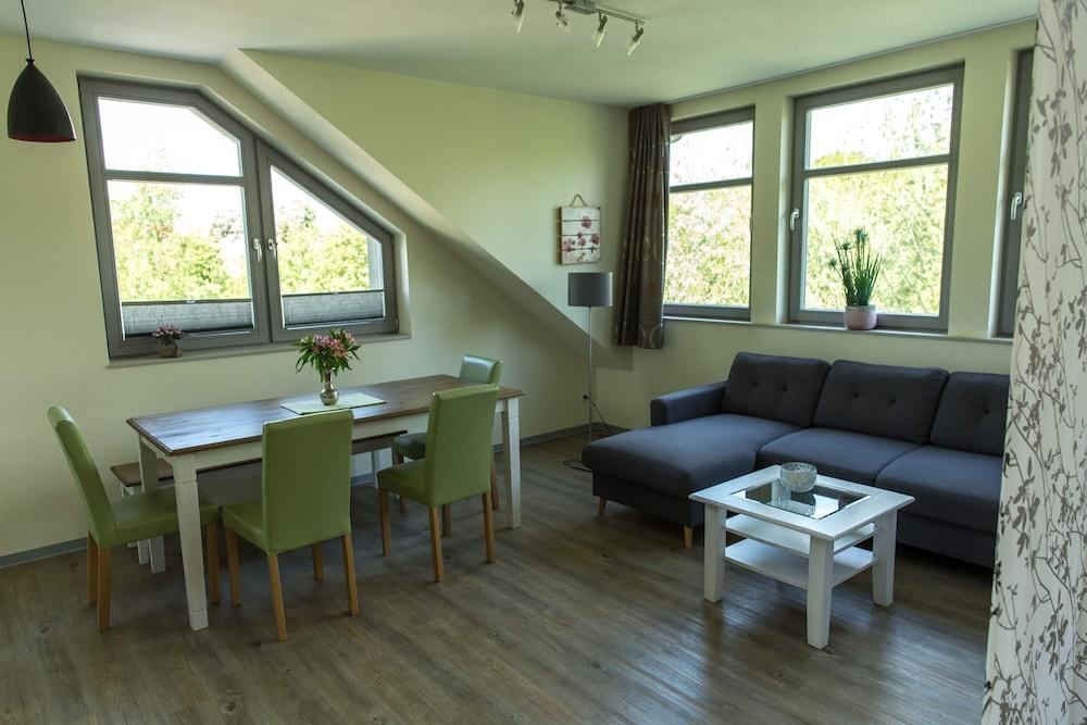 An der Metow-Ferienpark.Hotel