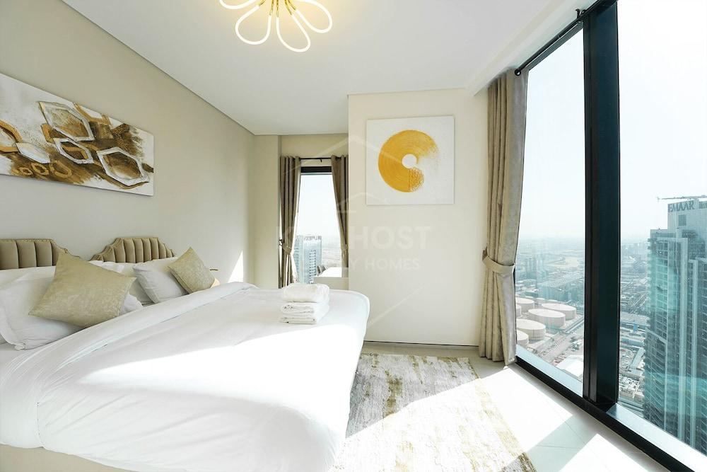 KeyHost - Address Beach Residences