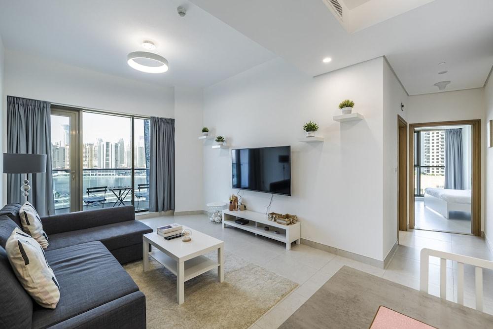 The Bay Residences - Canal View