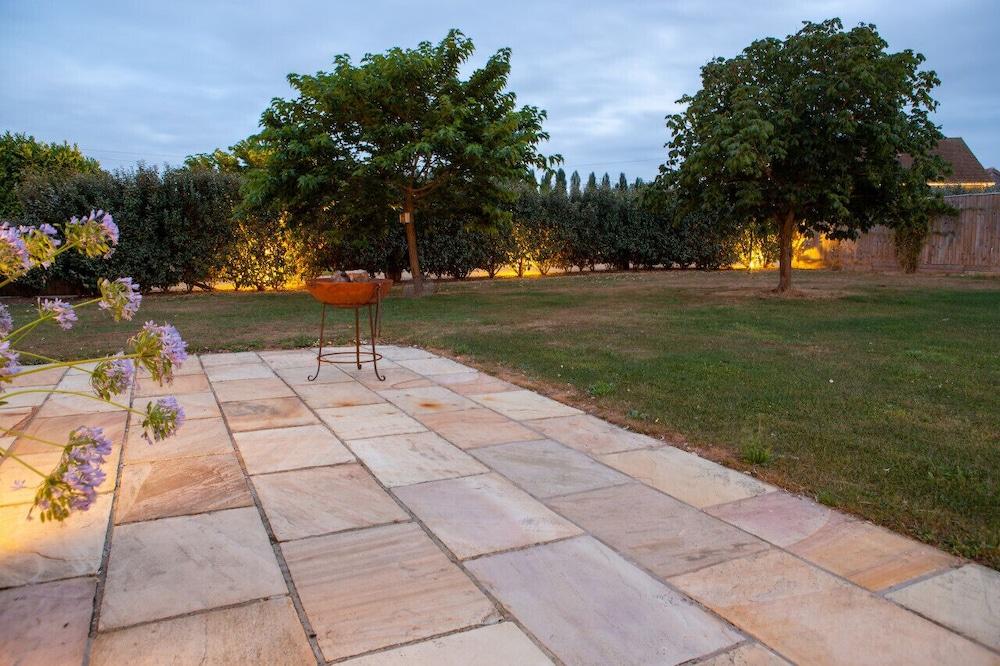 Moonlight Barn in Oxford