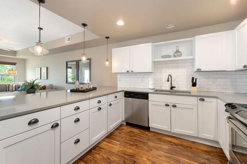 Amazing Urban Townhome Near Breweries & River!