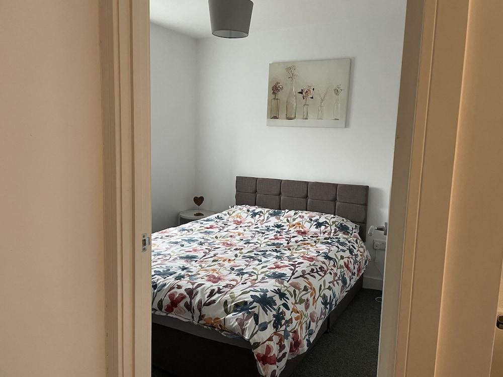 Impeccable 1-bed Apartment in Chesterfield