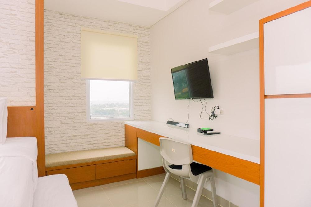 Cozy Studio Apartment At 6Th Floor B Residence