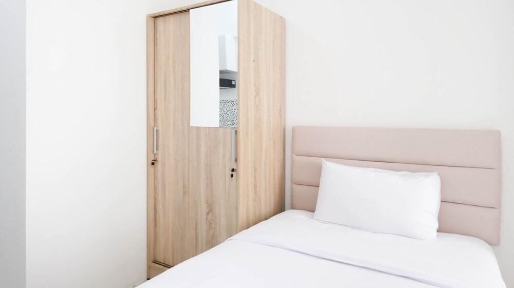 New Homey Studio At Puncak Cbd Apartment