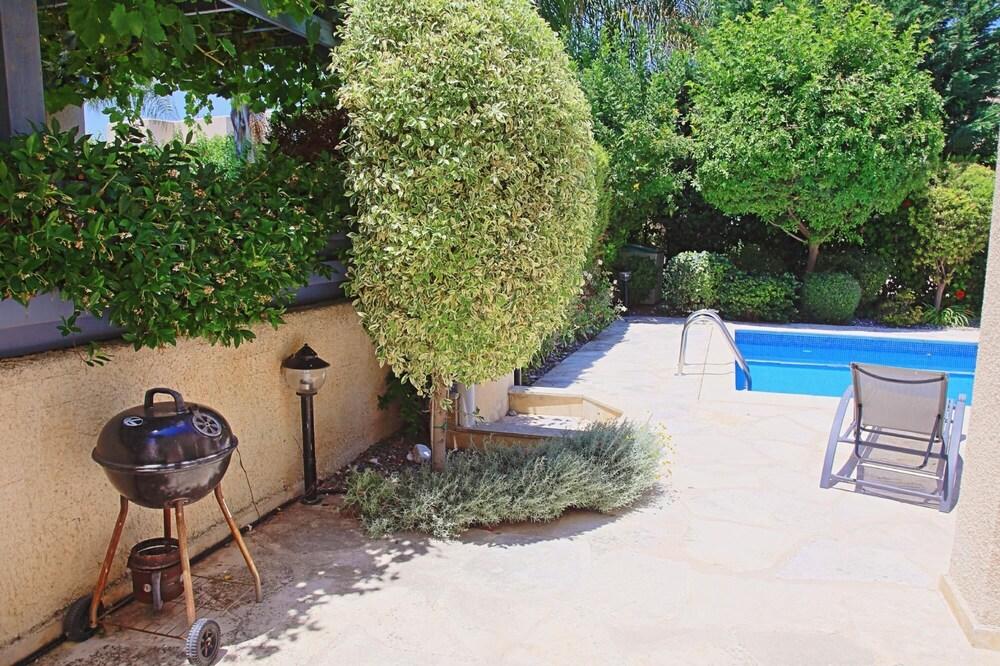 Villa Polin in Polis