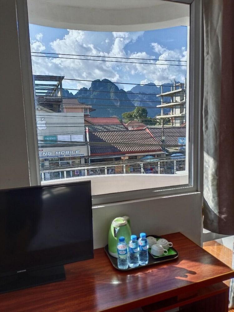 Vang Vieng Trendy Hotel