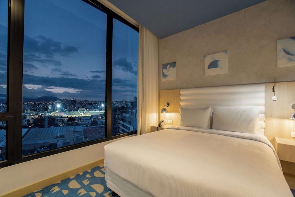 Hampton By Hilton Quito La Carolina Park