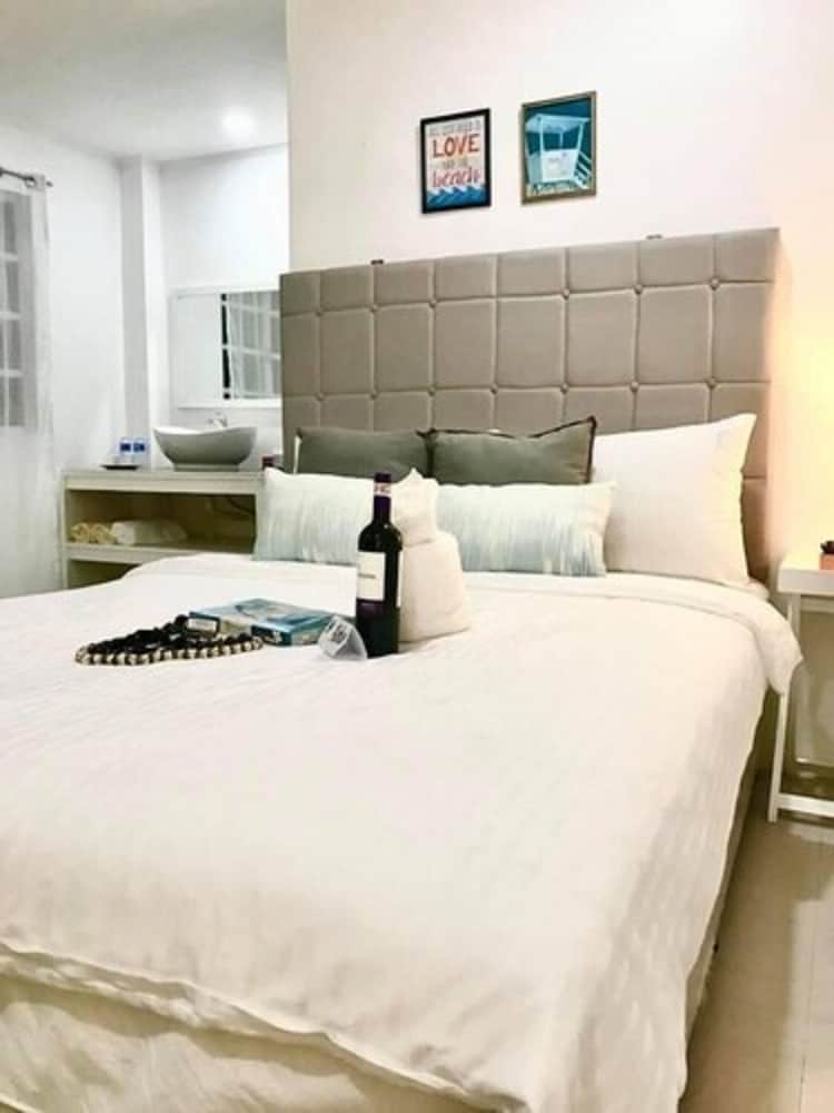 Kehalani Beach Resort by Cocotel