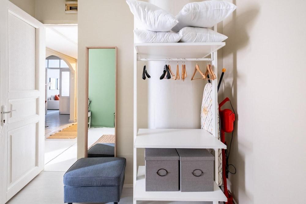 Modern Flat With Central Location in Beyoglu