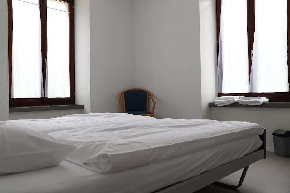 L'Auberge de Noiraigue