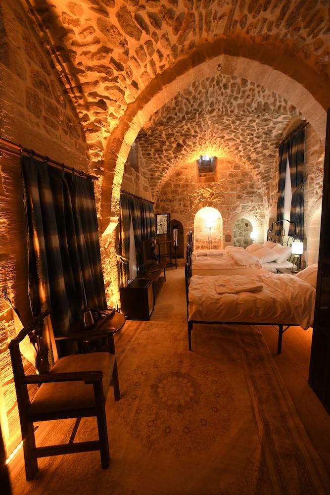 Legacy Mesopotamia Hotel