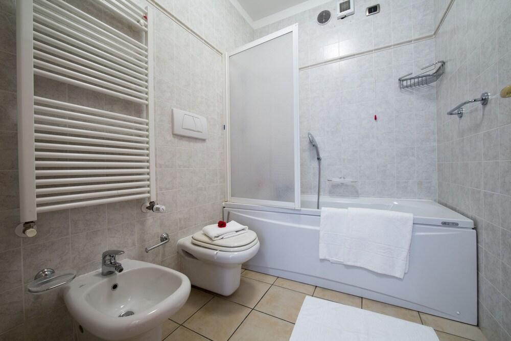 Porto Letizia S13 B1