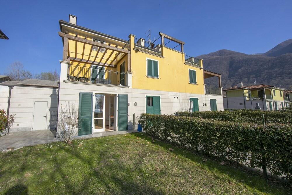 Porto Letizia Tulipano 4