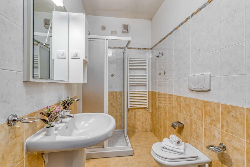 Porto Letizia Bach 4