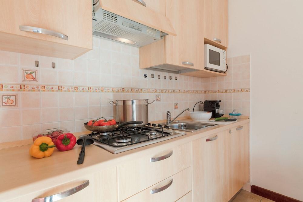 Porto Letizia Napoli 7