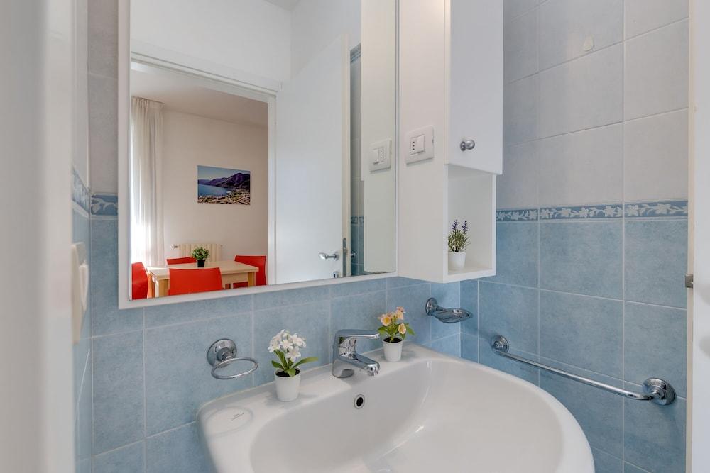 Porto Letizia Napoli 6