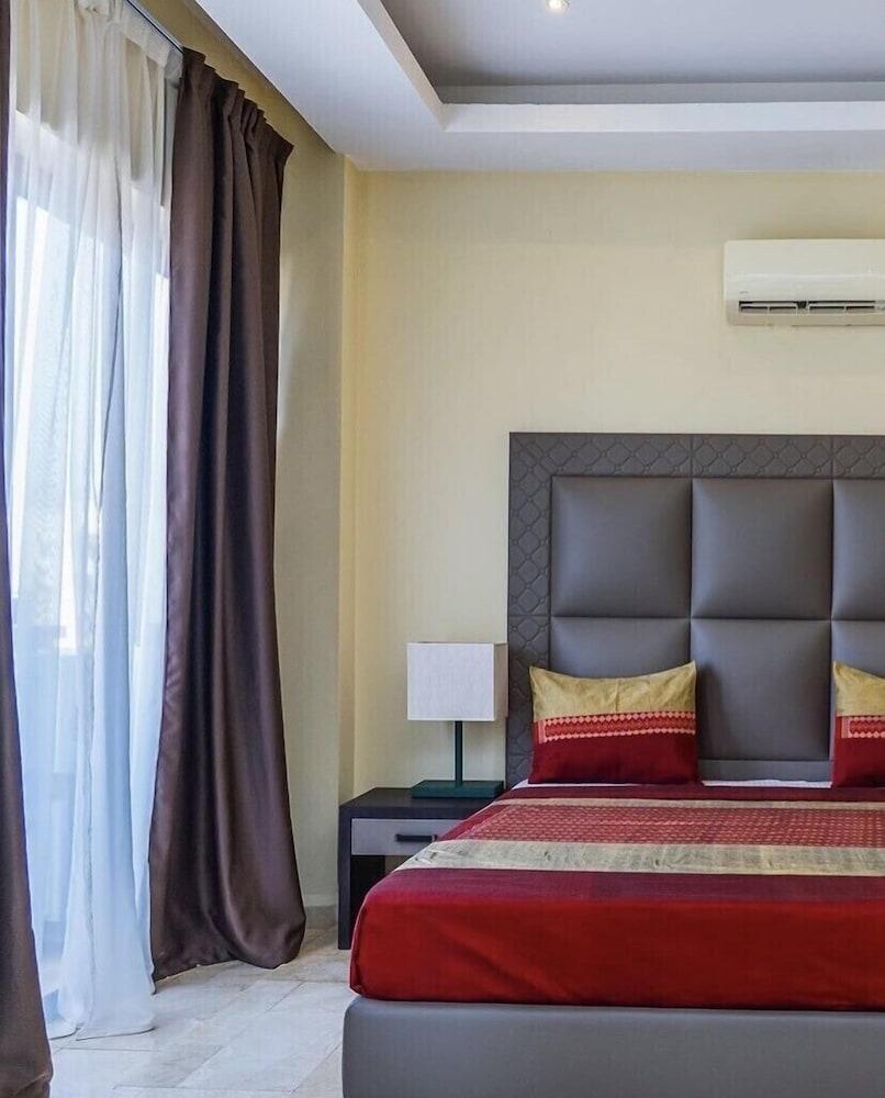 Bachou Gallery Suites