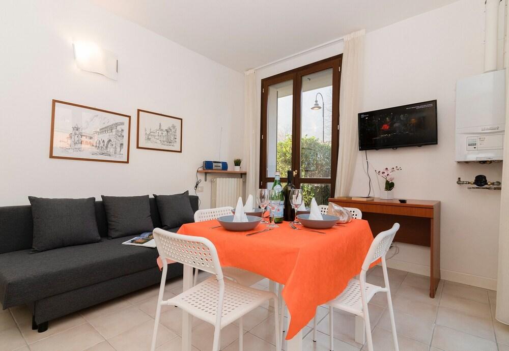 Porto Letizia Toscanini 1