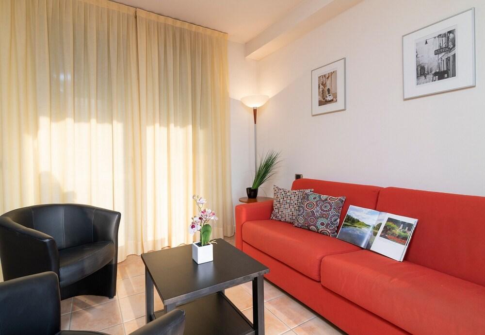 Porto Letizia Ortensia 5