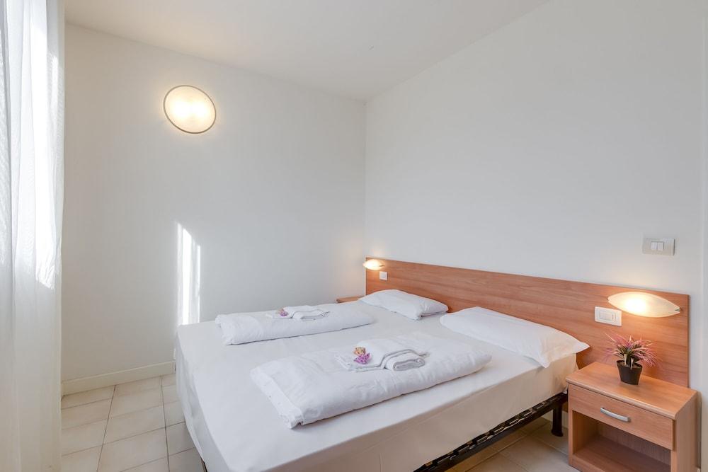 Porto Letizia Chopin 8